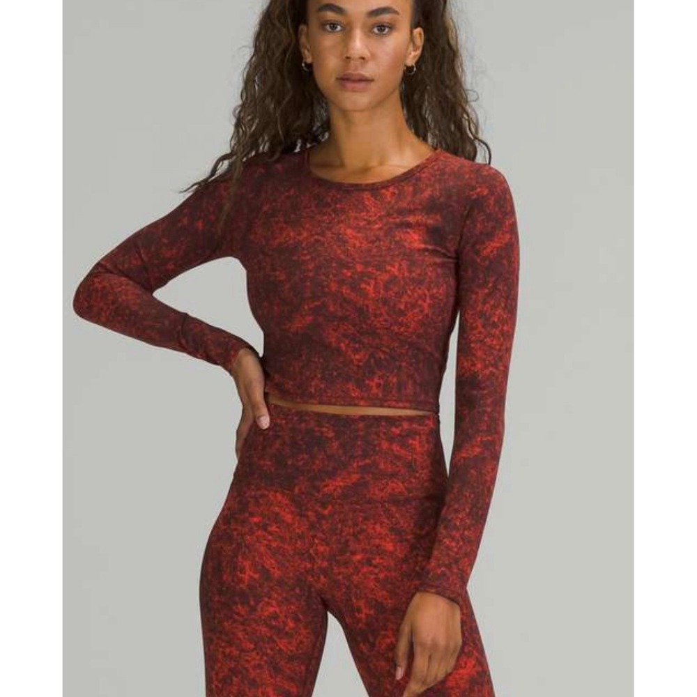 Lululemon Wunder Train Cropped Long Sleeve Top Denim Wash Print Autumn Medium?